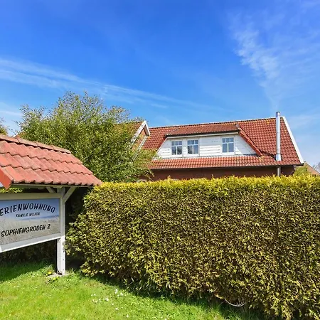 Ferienwohnungen Im Haus Friesische Weite Schillig Exterior photo